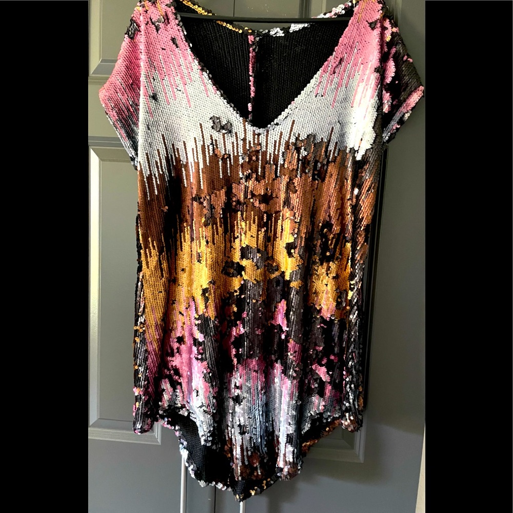 Dress - Picture 2 of 2